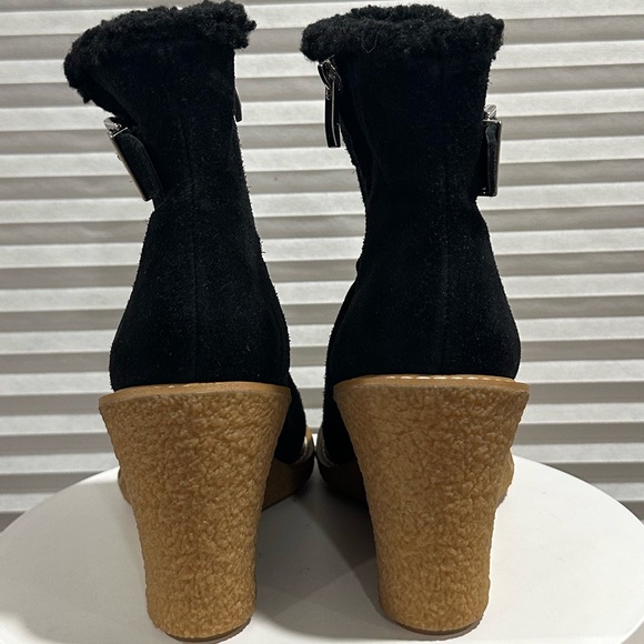 🌸SANTO FRANCO🌸 Ulayna Black Suede Ankle Wedge Boot Size: 8.5 - Picture 8 of 14